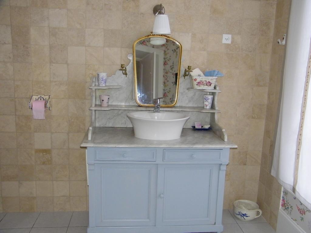 ホテルLa Roseliere カランタン 部屋 写真